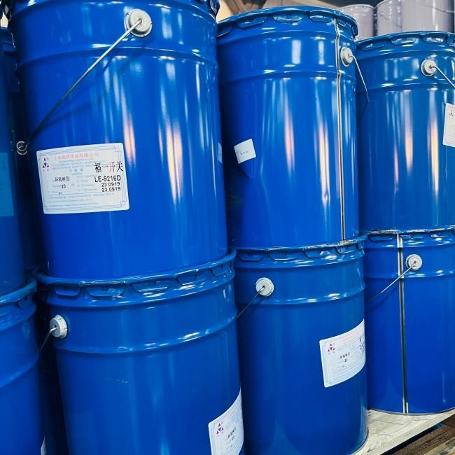 Snelhouwende epoxyhars voor de productie van spanningstransformatoren Verhoging van de productie-efficiëntie
