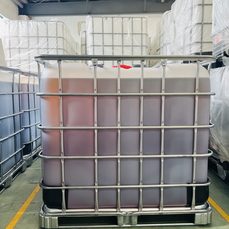 Crystal Clear Liquid Epoxy Resin voor 10-35kv elektrische isolatiecomponenten met melkwitte kleverige vloeistof